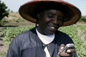 Nigeria farmers oppose free mobile phones from the government