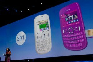 Nokia partners Whatsapp for Asha 210, plans Q2 launch