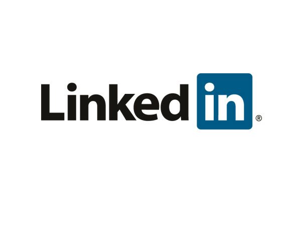 LinkedIn email addresses exposed by plug-in software