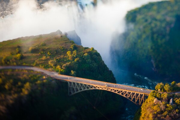 Telecel sponsors illumination of Victoria Falls Bridge