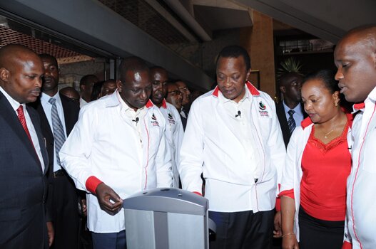 Kenyatta launches Huduma e-centre in a bid to cut bureaucracy
