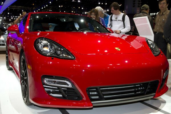 Porsche launches online platform to lure African investors