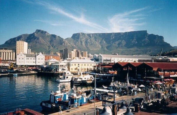 City of Cape Town looks to boost internet access