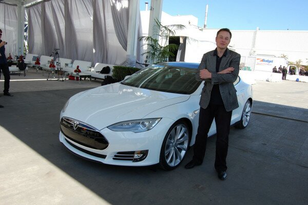 Tesla makes electric car patents open source