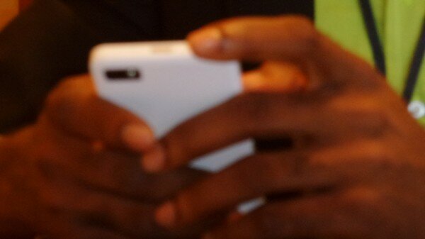 Ghana to abolish taxes on imported smartphones by 2015